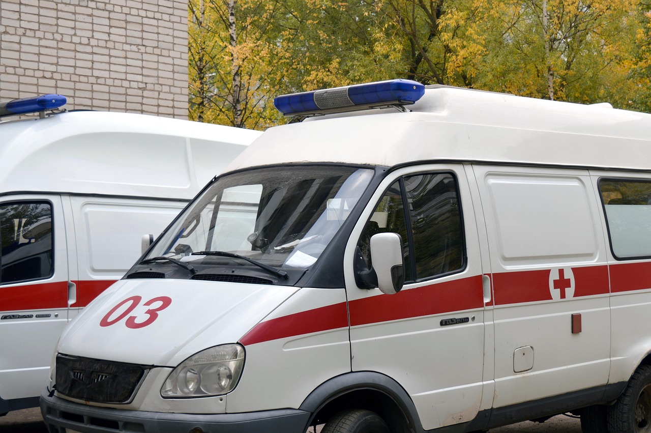 Ambulance, the medicine, hospital — The Science Behind Dr. Lauren Papa’s Pain Management Techniques